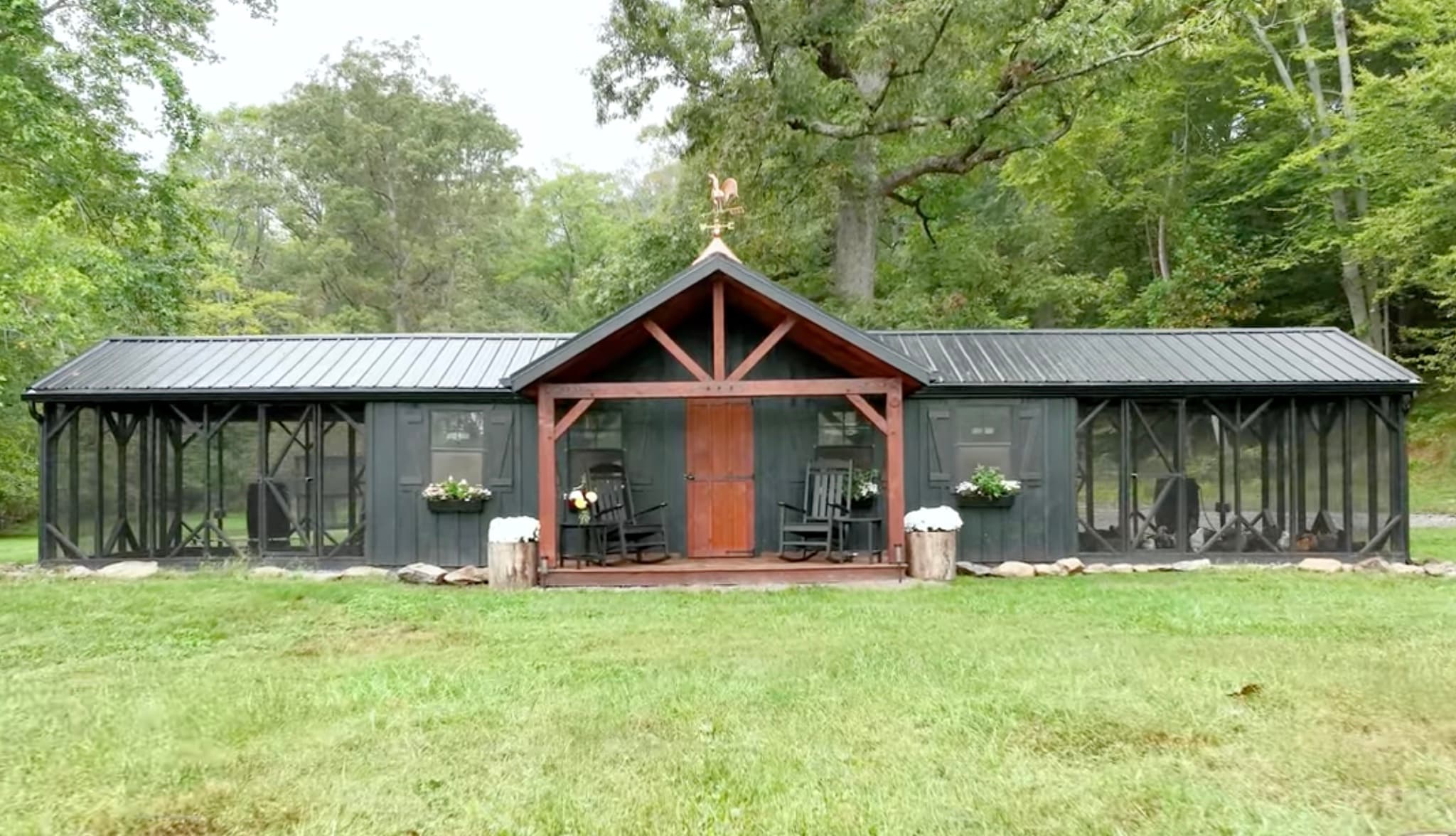 Premium Chicken Coop